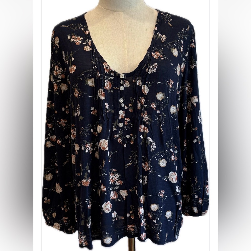 Lucky Brand Los Angeles Multi Color Floral Navy Long Sleeves Top M
